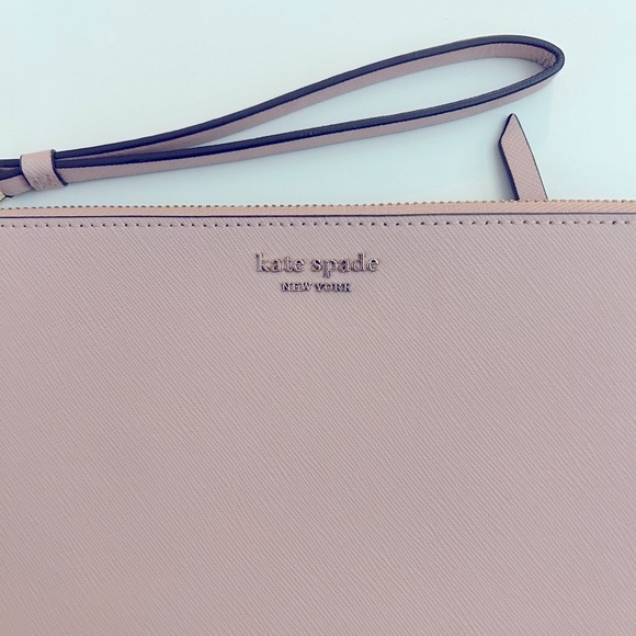 Kate Spade Wristlet NWOT Pink - Picture 2 of 9